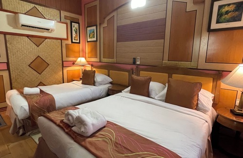 Pulau Perhentian Kecil Apartment | Deluxe Room @ Sharila - BS