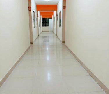 Whitefield Hotel | Deluxe Rooms near Tree Park Metro station Whitefield