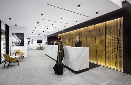 North Sydney Apartment | Deluxe Studio at Miller Street, North Sydney