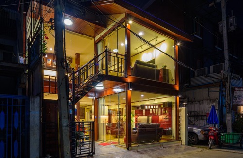 Old City House | Deluxe Town House in the Heart of Chiang Mai's Old City