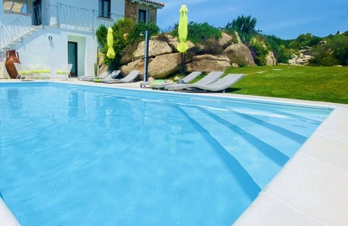 Tiriddo Villa | Deluxe Villa With Private Pool & Garden Oasis