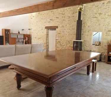 Etauliers Villa | Demeure en pierre avec piscine privée