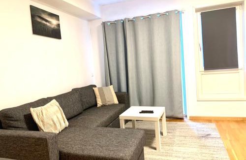 Rasta Apartment | Demims Apartments Lorenskog centre - Ahus & SNØ & Parking