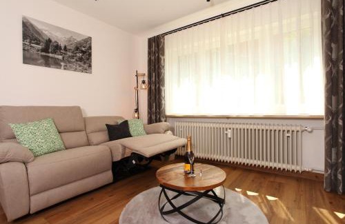 Sonthofen Apartment | #demmi´s Zirbenstube