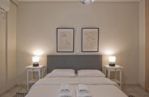 Piraeus Apartment | Denimou Home Luxurious 2BR Fully Equipped, Balcony