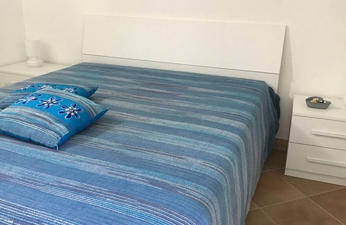 Gallina Apartment | Depandance in villa 700 meters from the sea