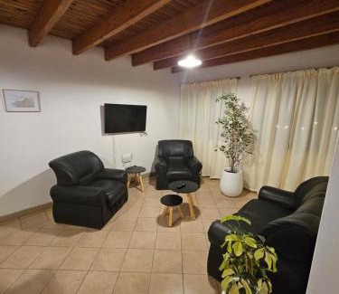 Mendoza City Center Apartment | Departamento Céntrico Moderno Juan de D1OS Mendoza