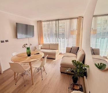 Downtown Santiago Apartment | Departamento con estacionamiento incluido, Ideal para ir de compras y conectar con puntos turísticos