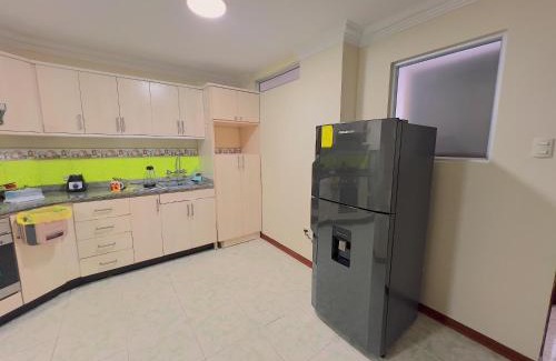 Loja Apartment | Departamento en el Centro con Garaje