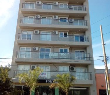 La Rioja Apartment | Departamento nuevo y luminoso en el centro.