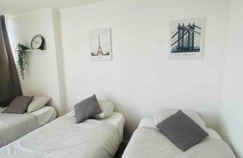 Las Rejas Apartment | Departamento Studio Para 3