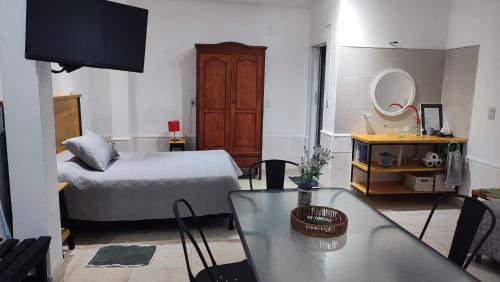 La Banda Apartment | Departamento temporario Banda para 4 personas a 5 min del estadio madre de ciudades y del nodo tecnologico