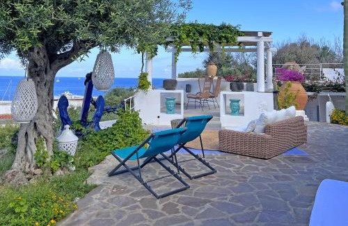 Panarea House | Dependance La Caletta