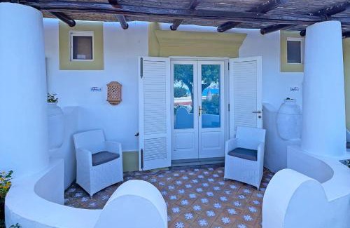 Panarea House | Dependance La Caletta