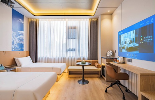 Chaoyang Hotel | Dequan Landscape Hote