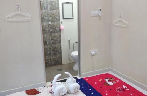 Kampong Raja House | Desa Besut Inn