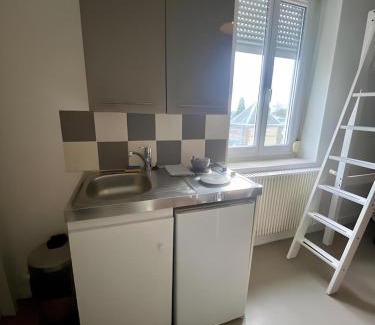 Gare-Jouvenet Apartment | Descamps