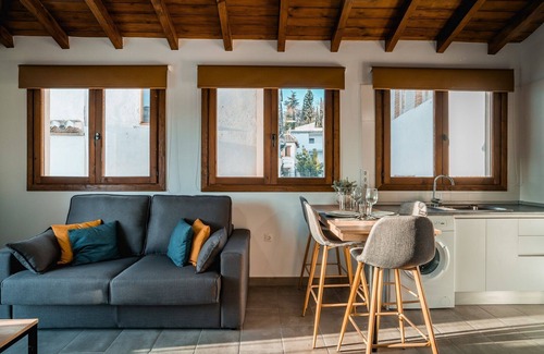 Granada Apartment | Description