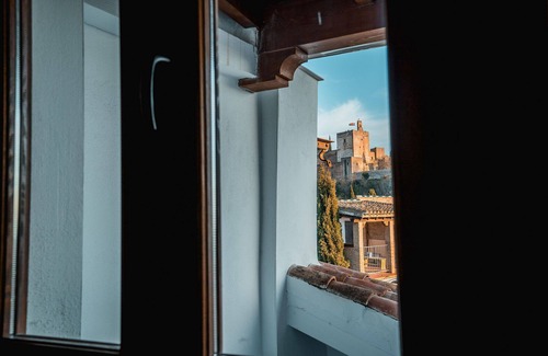 Granada Apartment | Description