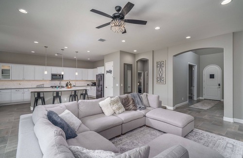 Estrella Mountain Ranch House | Desert Foothill Dream -Community Amenities-Sleeps 6