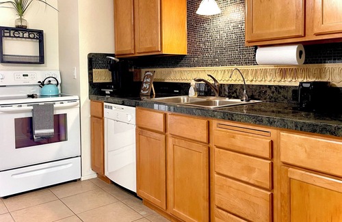 Sahuarita Apartment | Desert Garden Home With a View