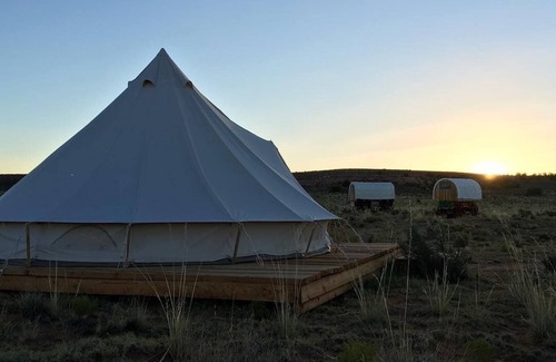 Page RV Rental | Desert Glamping! Near Horseshoe, Antelope Canyon, Lake Powell, Grand Canyon.