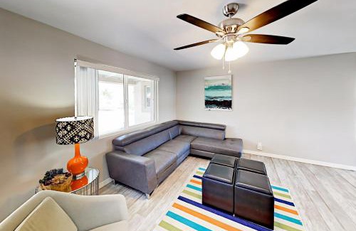 New Papago Parkway House | Desert Paradise