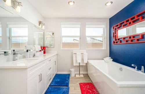 Desert Hot Springs House | Desert Picasso! Pool, Spa, Games, Mountain Views