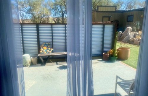 Morongo Valley House | Desert Retreat Home - 3 Bedroom 2 Bath