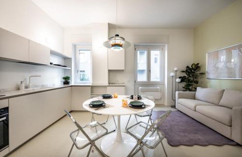 Zona Zara Apartment | Design and Silence - Wide renovated apartment 2 stops form centrale