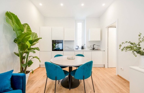 Zona Padova Apartment | Design Flat in NoLo (10 min Central Station)