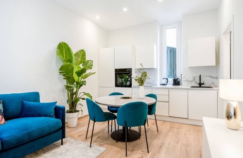 Zona Padova Apartment | Design Flat in NoLo (10 min Central Station)