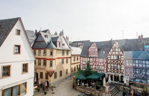 Limburg an der Lahn Apartment | Designapartment im Herzen der Altstadt - 7 Guests - 3 Bedrooms - 2 Bathrooms