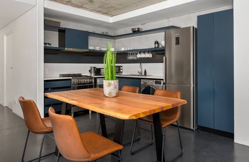 Schotsche Kloof Apartment | Designer Apartment at the Peak of Bo-Kaap | Pool