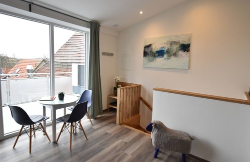 Volkach Apartment | Designer apartment with balcony in the heart of the old town
