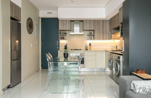 Greater Johannesburg Metropolitan Area Apartment | Designer Apartment in The Iconic Tyrwhitt