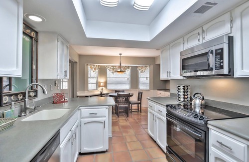 North San Antonio - SAT House | Designer delight, 5 bed 3 bath wi/hot tub