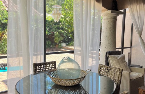 Boca Del Mar House | Designer Home in Boca/Deerfield—-steps from stunning pool and golf. Ocean close.