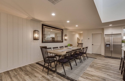 Grapevine House | DESIGNERS LUXURY HOME by Gaylord/Lake Grapevine/Slps 24/POOLHOT TUB/DFW Airport