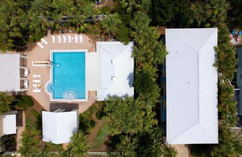 Frangista Beach House | Destin Dream by AvantStay 2-Story Home Walk to Beach