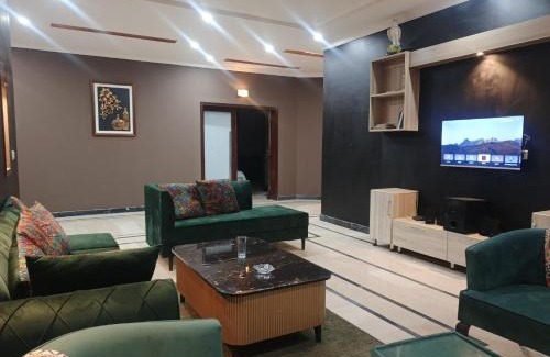 Islamabad House | Destination Home