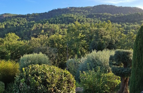 Les Adrets-de-l'Esterel Apartment | Detached apartment between sea and mountains, not overlooked, view of the esterel