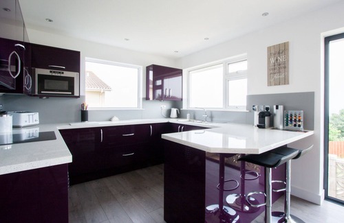 Westward Ho House | Detached bungalow stunning sea views within a mile of Westward Ho! beach resort