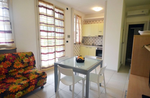 Lido delle Nazioni House | Detached house on the ground floor with garden just a few steps from the sea