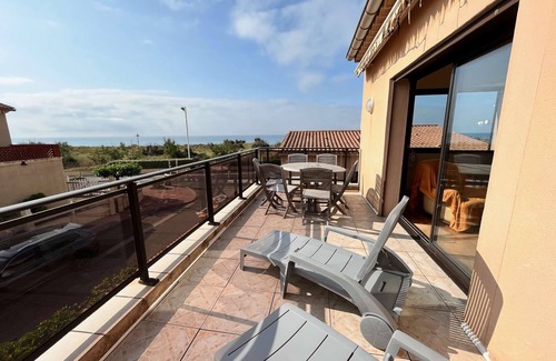 Portiragnes-Plage House | Detached house at only 80m from the sea, 4 bedrooms, for 10 people, at Portiragnes plage