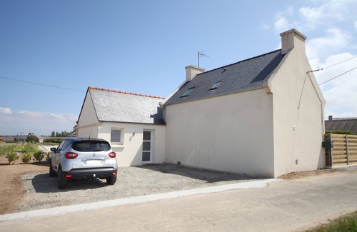 Cleder House | Detached house between sea and countryside "furnished with tourism *"