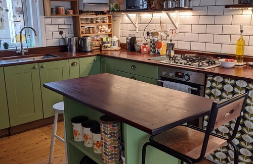 Swanage House | Detached House In Swanage Town