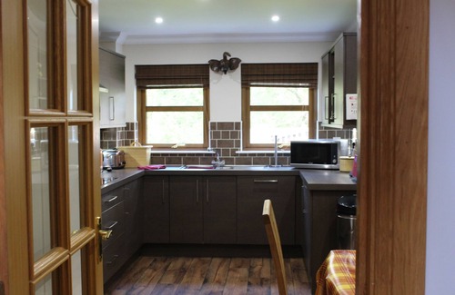 Aviemore House | Detached House With Hot Tub, Pool Table And Free Golf