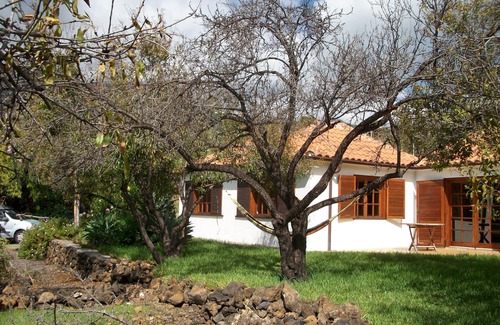 El Paso House | Detached house with large garden and sea views, Los Llanos within walking distance