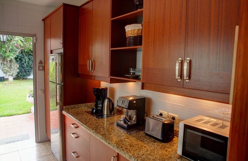 Las Arenas Villa | Detached, quietly situated villa on the edge of Puerto with private pool.